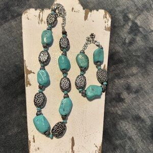 18 to 20 inch chunky turquoise Brighton necklace and matching bra bracelet